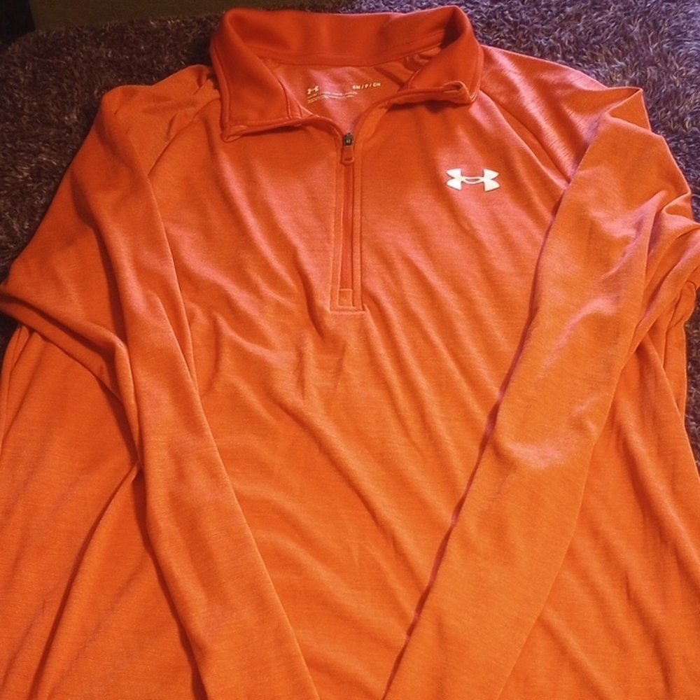 2 Under Armour Orange Tops